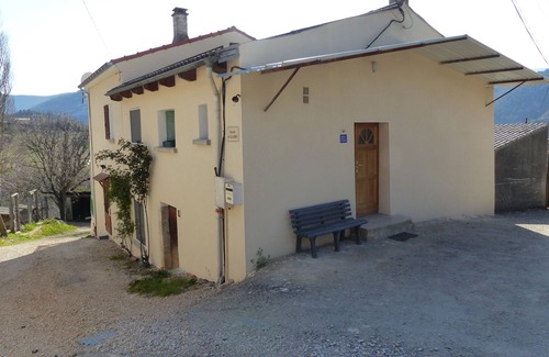 Brette House | Gîte au Pays de la Lavande Entre Diois et Drôme Provençale