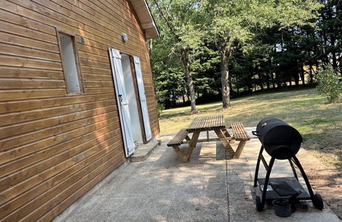 Aunay-sous-Auneau Cottage | Gîte Aunay Bien Vue sur jardin privée