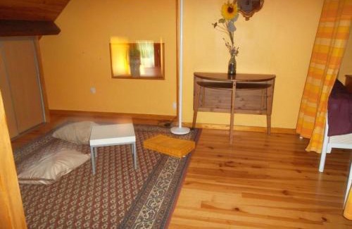 Barrais-Bussolles House | Gîte Authentique avec Wifi et Animaux Admis - FR-1-489-21