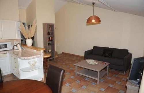 Capestang House | Gîte aux Berges du Canal