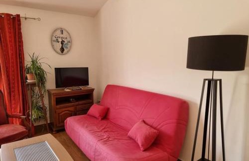 Saint-Laurent-de-Carnols House | Gîte avec Piscine au cœur de la Vallée de la Cèze