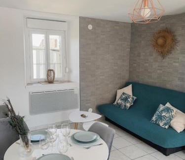 Pirou House | Gîte bord de mer Escapade Pirouaise L'Oyat