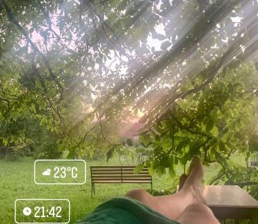 Passenans Apartment | Gîte Chambre de la Tante Camille - Les Filles Tresy