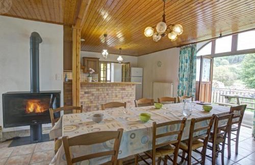 Gumieres House | Gîte charmant au cœur du Livradois-Forez, animaux admis - FR-1-496-148