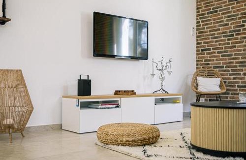 Saulcet House | Gîte charmant avec spa et grand jardin près des vignobles anciens - FR-1-489-513