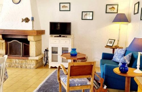 Lesquielles-Saint-Germain House | Gîte charmant avec terrasse près du village - FR-1-532-18