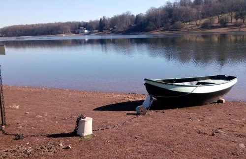 Les Forges House | Gîte cosy avec terrasse, proche Épinal, golf et lac, pour 6 pers, toutes commodités incluses - FR-1-589-430