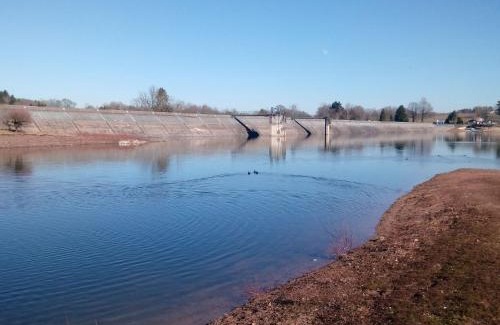 Les Forges House | Gîte cosy avec terrasse, proche Épinal, golf et lac, pour 6 pers, toutes commodités incluses - FR-1-589-430