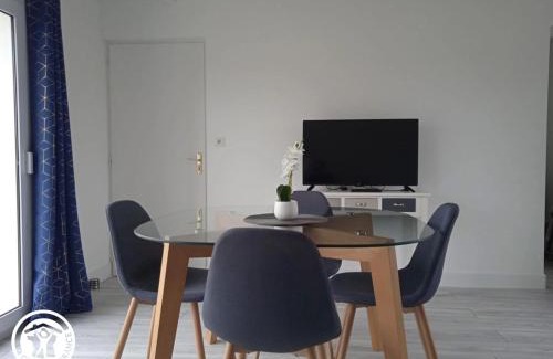 Saint-Michel-en-l'Herm House | Gîte cosy avec piscine près des plages et du Marais Poitevin - FR-1-426-553