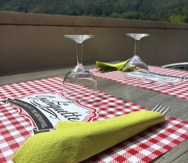 Saint-Florent-sur-Auzonnet Apartment | Gîte de la tourterelle