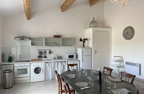 Gruissan House | Gîte de 6 personnes, au cœur d'un domaine viticole