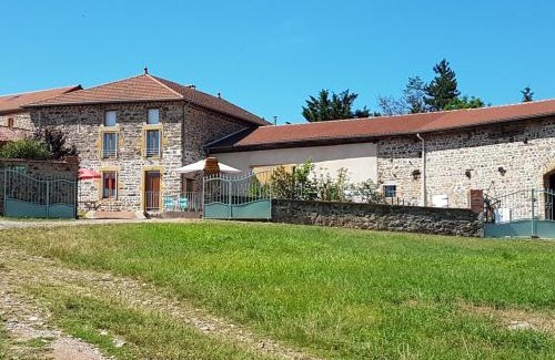 Saint-Paul-de-Vezelin House | Gîte de campagne avec WiFi & animaux admis, calme & nature - FR-1-496-87