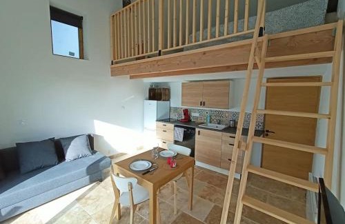 Crestet Apartment | Gîte de charme avec jacuzzi face au Mont Ventoux