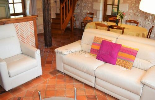 Paulmy House | Gîte de charme en Touraine avec jardin et Wifi - FR-1-381-321