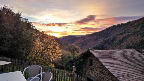 Saint-Privat-de-Vallongue House | Gîte de la Salamandre
