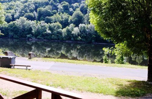 Laval-sur-Luzege Apartment | Gîte de France Chalet - Gîte de France 4 personnes MAE-6494