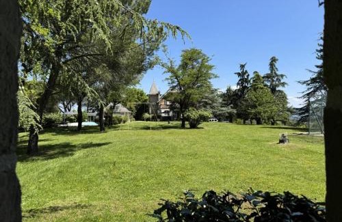 Brive-la-Gaillarde Apartment | Gîte de France Tennis 3 épis - Gîte de France 4 personnes MAE-4621