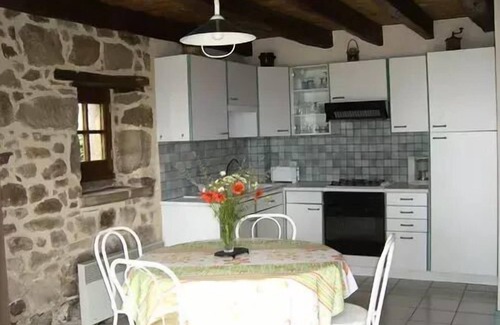 Puy-d'Arnac Villa | Gîte de France in Puy-d'Arnac 3 ears - Gîte de France 4 people