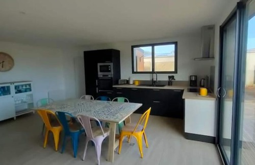 Plouarzel House | Gîte de Kerlan Proche Plages et Gr34