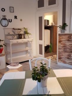 Picquigny Apartment | Gîte de l'Orchidée