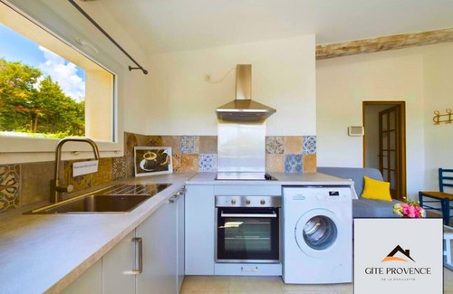 Paluds de Noves Bed & Breakfast | Gîte de la Draillette