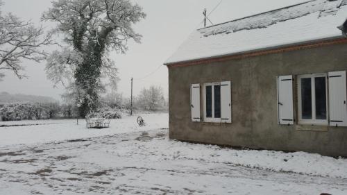 Dhuizon House | Gîte de La Ronce