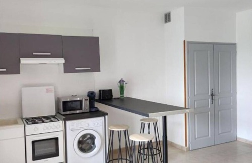 Lectoure Apartment | Gîte de la Tride B Avec Terrasse Proche du Centre