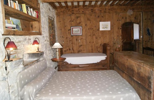 Aucun House | gîte de montagne pyrénée