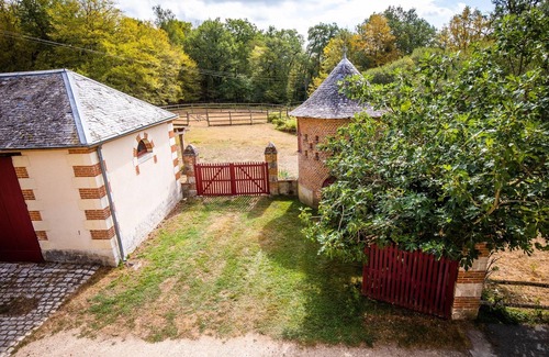 Cour-Cheverny House | Gîte des Châteaux de la Loire, near Lamotte-Beuvron. Horses welcome!