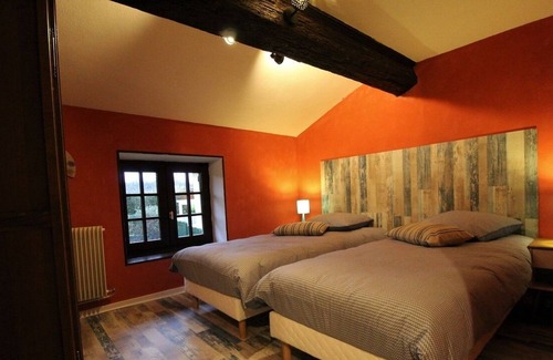 Saint-Laurent-d'Agny House | Gîte du Bistinclin Fruité