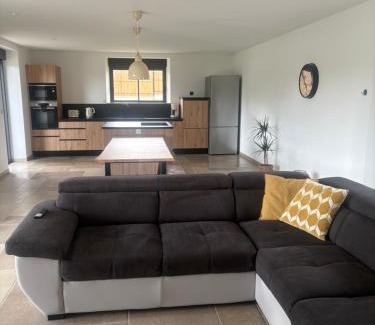 Montaigu-les-Bois House | Gîte du Chêne