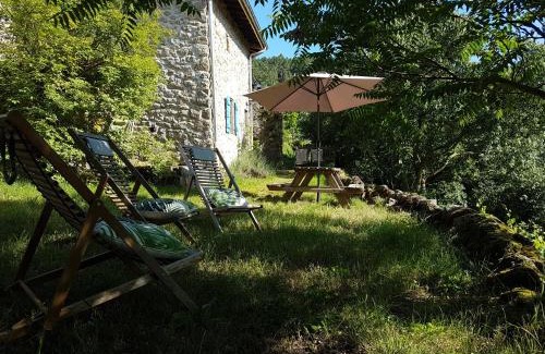 Saint-Fortunat-sur-Eyrieux House | Gîte du Puy