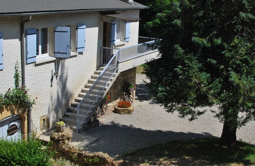 Sainte-Eulalie-d'Olt Cottage | GÎTE DU MAS DE BARTHE 4 stars, 3 ears Gites de France