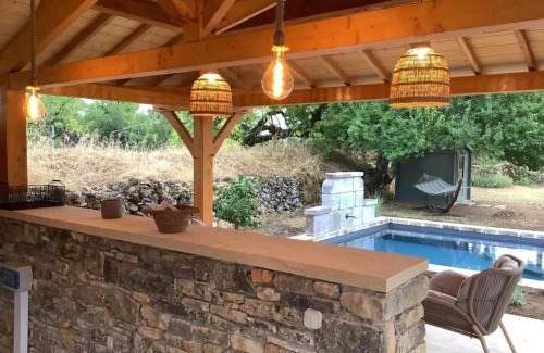 Florimont-Gaumier House | Gîte en Périgord avec piscine privée, animaux acceptés - FR-1-616-494