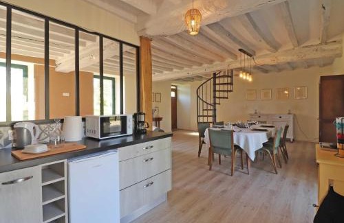 Neuvy-au-Houlme House | Gîte en pierre au cœur de la Suisse Normande avec grand jardin, idéal pour un séjour paisible - FR-1-497-170