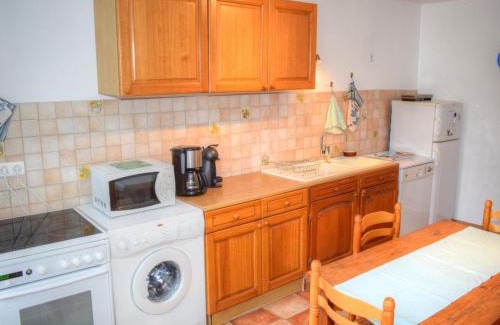 Chemille-sur-Indrois House | Gîte familial en Touraine avec cheminée, animaux acceptés, jardin et parking - FR-1-381-444