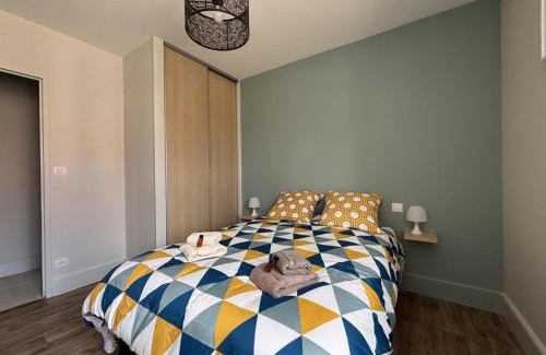 Saligny-sur-Roudon House | Gîte familial en campagne, jusqu'à 8 personnes, calme et confort - FR-1-489-589