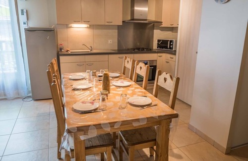 Albaret-Sainte-Marie House | Gîte in Albaret - ALBARET SAINTE MARIE