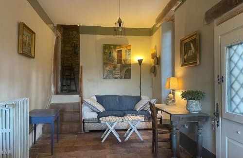 Sabran Apartment | Gîte indépendant avec terrasse Saluces