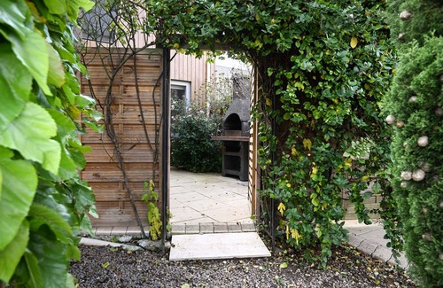 Hubert-Folie Apartment | Gîte La Bell'Angerie - Avec terrasse