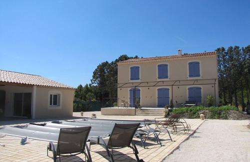 Caumont-sur-Durance House | Gîte "La Cigalette" in Provence
