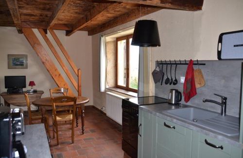 Bourgvilain Apartment | Gîte la Framboisine