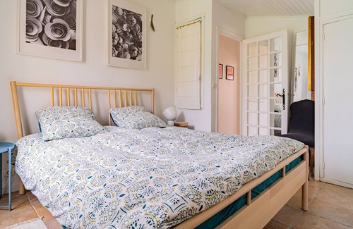 Belus House | Gîte Lasaitasuna - Two Bedroom House, Sleeps 4