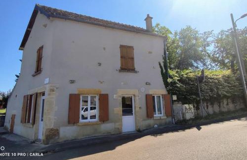 Tannay House | Gîte Le Délice
