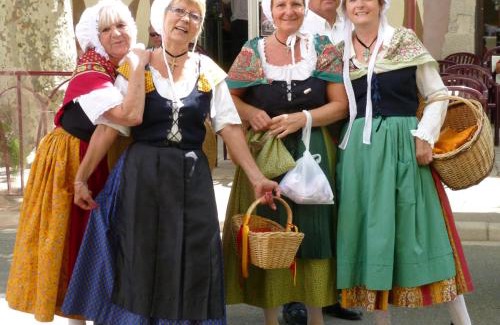 Puimoisson Villa | Gîte le deffend