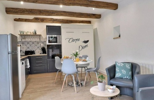 Saint-Malon-sur-Mel House | Gîte Le Miroir aux Fées