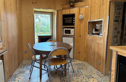 Apchat Cottage | GÎTE Le RELAIS du FOUR near PARC ANIMALIER D'AUVERGNE