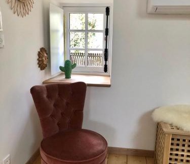 Saint-Colomban House | Gîte le Saint Couette 4 étoiles, charme & confort chic