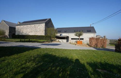 Anhee House | Gîte Les 3 Cubes