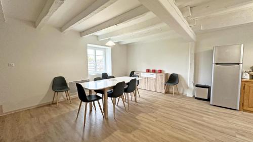 Saint-Mathieu House | Gîte Les Champs N°3